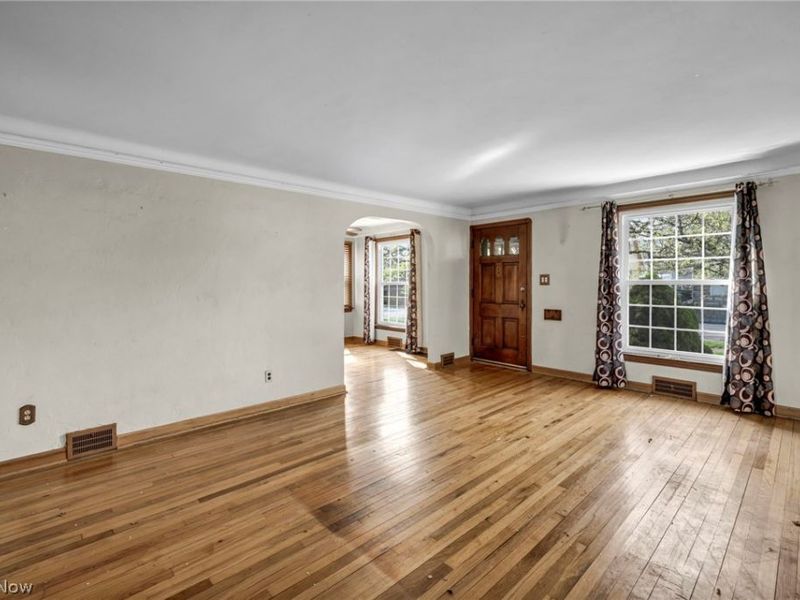 14018 Liberty Avenue, Cleveland, OH 44135 Photo 9