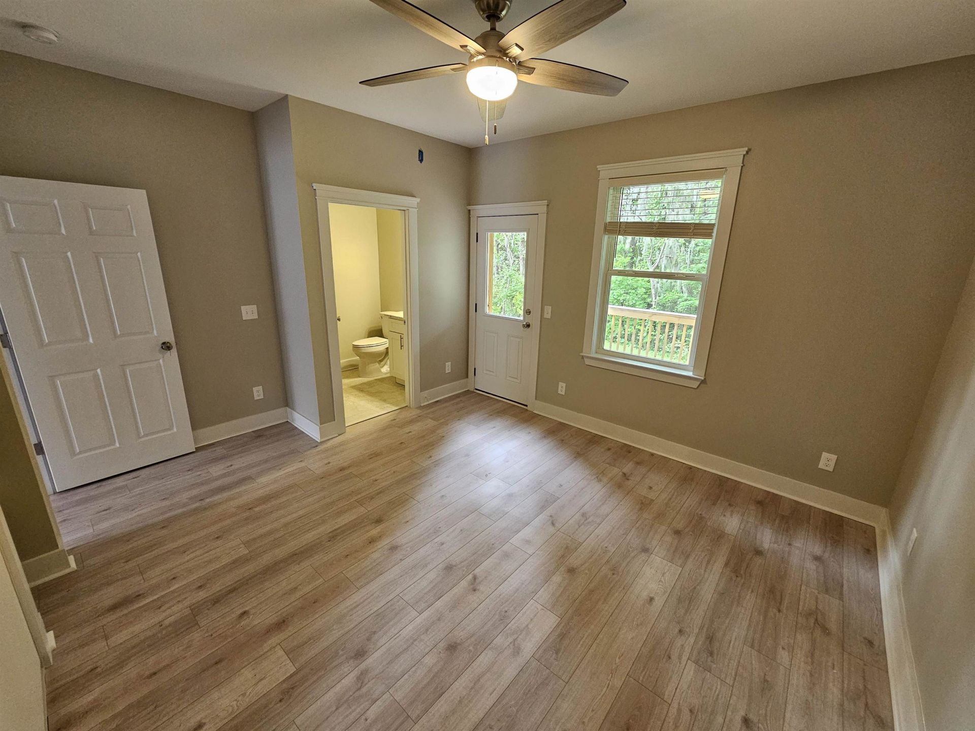 1577-4 Metropolitan Boulevard, Unit 4, Tallahassee, FL 32308 Photo