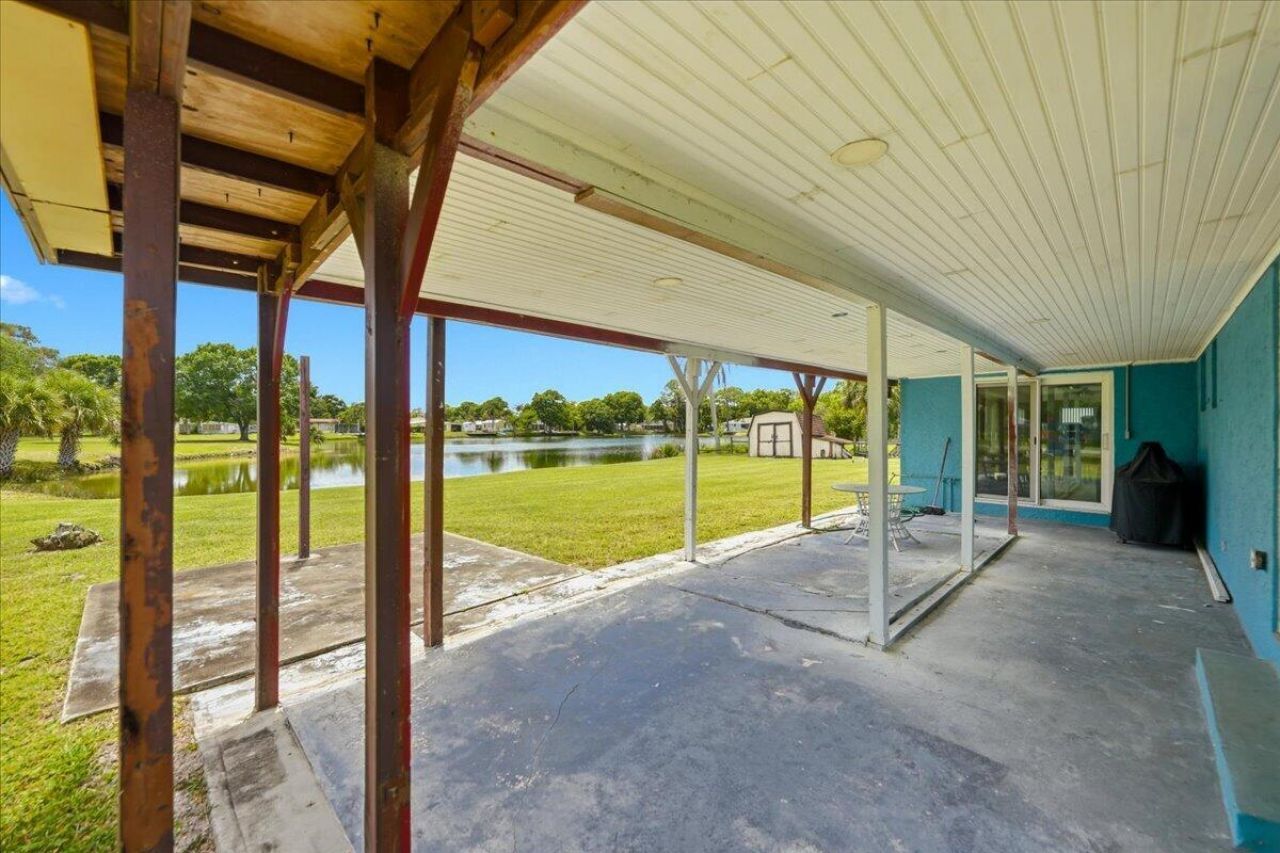 6901 Salerno Road, Fort Pierce, FL 34951 Photo