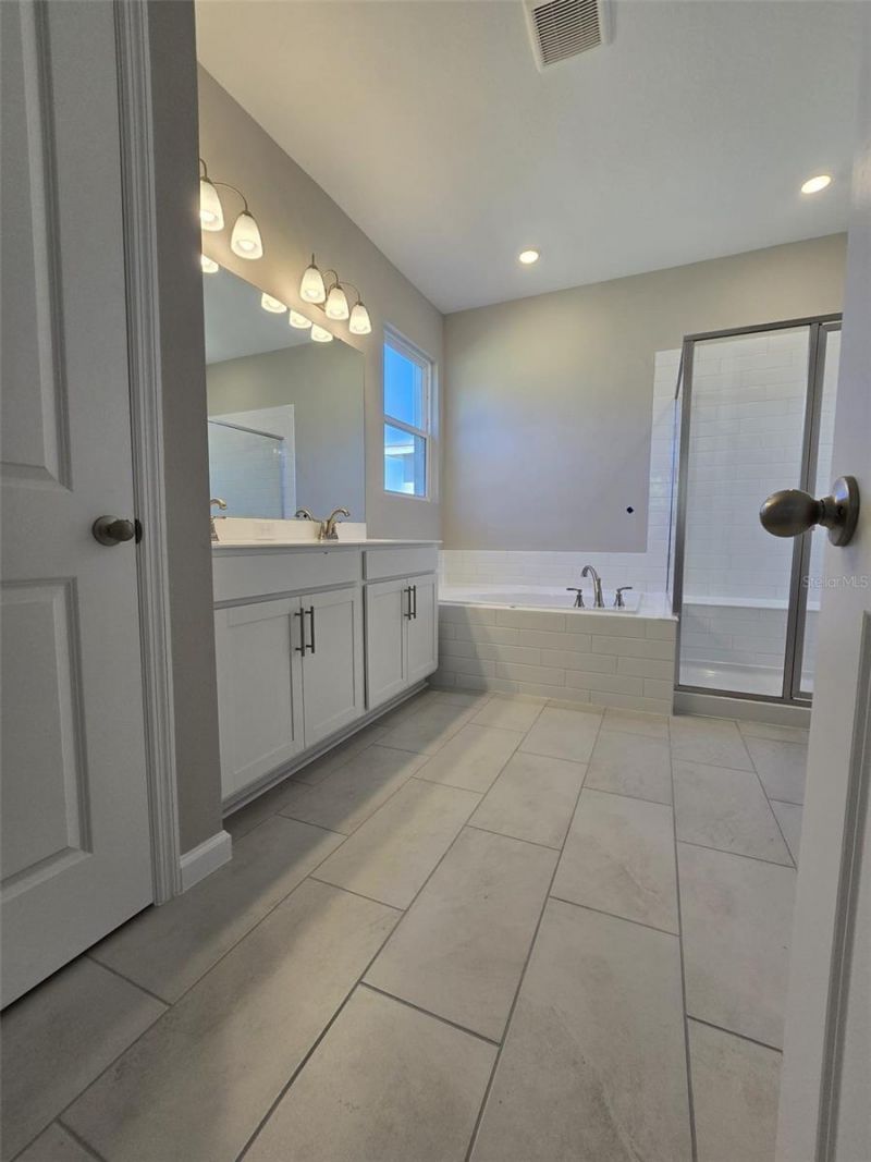 1434 Maddie Berry Lane , Kissimmee, FL 34744 Photo