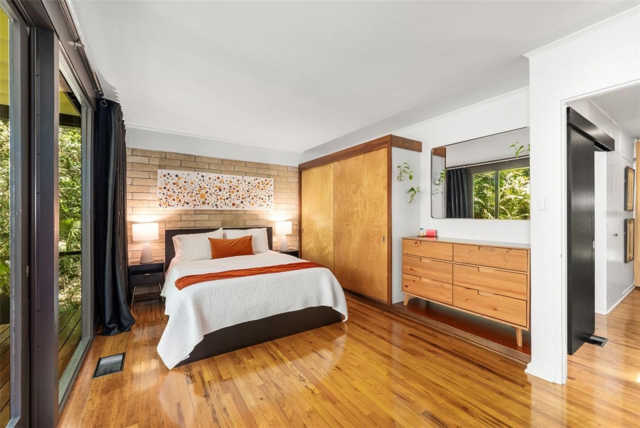 1110 NW 36th Road, Gainesville, FL 32609 Photo