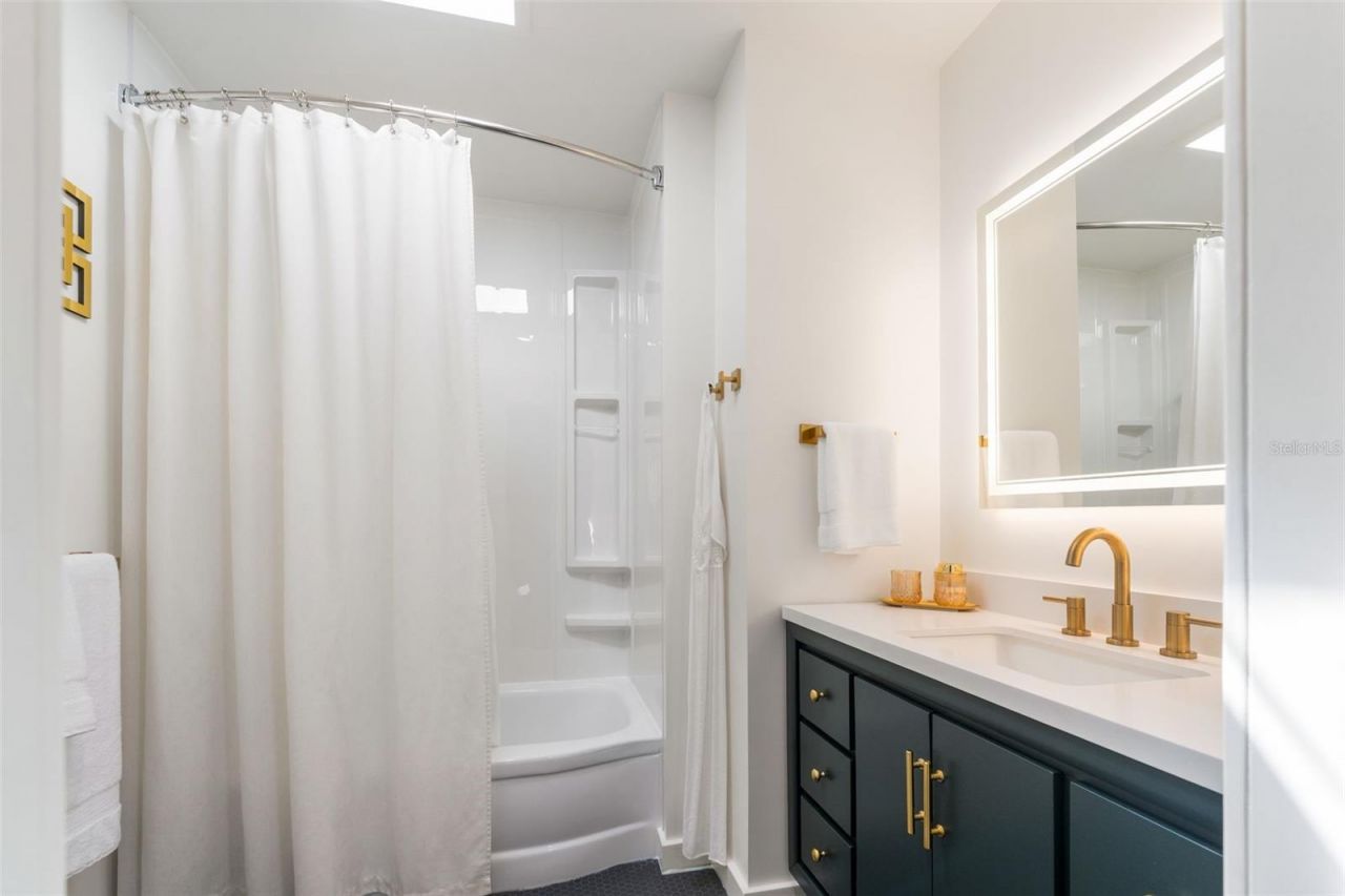 1110 NW 36th Road, Gainesville, FL 32609 Photo