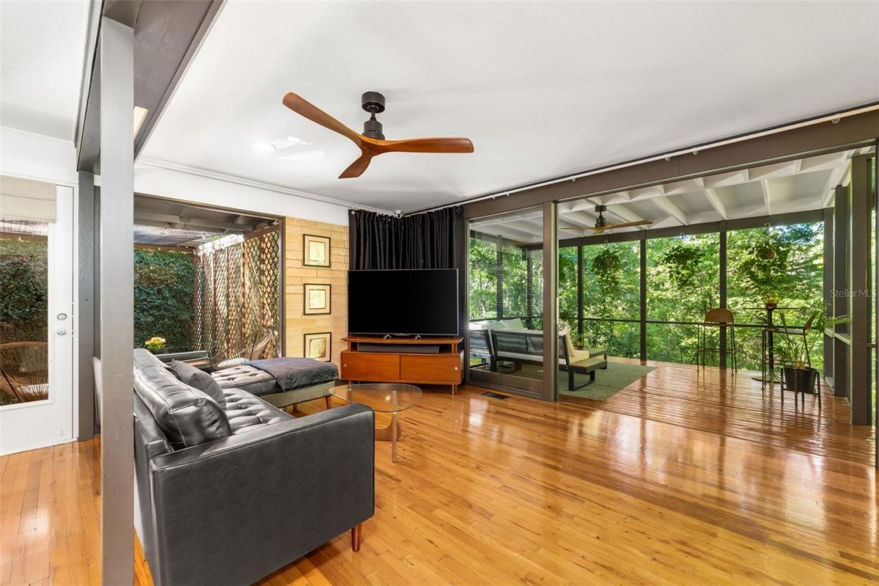 1110 NW 36th Road, Gainesville, FL 32609 Photo