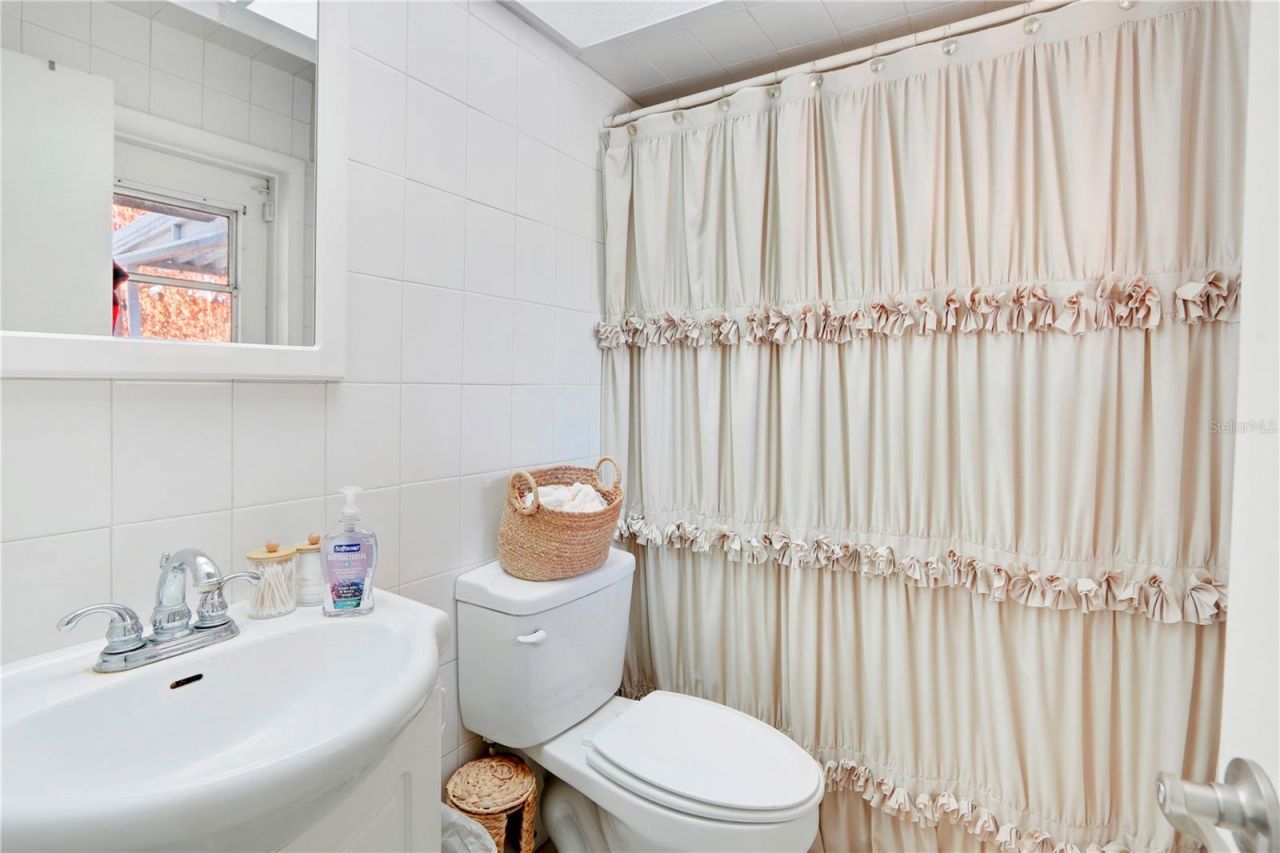 412 Majorca Avenue , Altamonte Springs, FL 32714 Photo