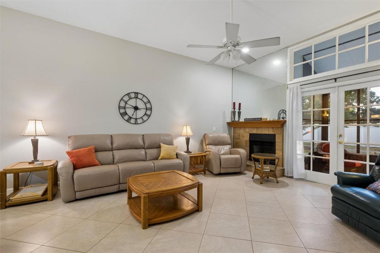 2910 Cottage Grove Court , Unit L4, Orlando, FL 32822 Photo