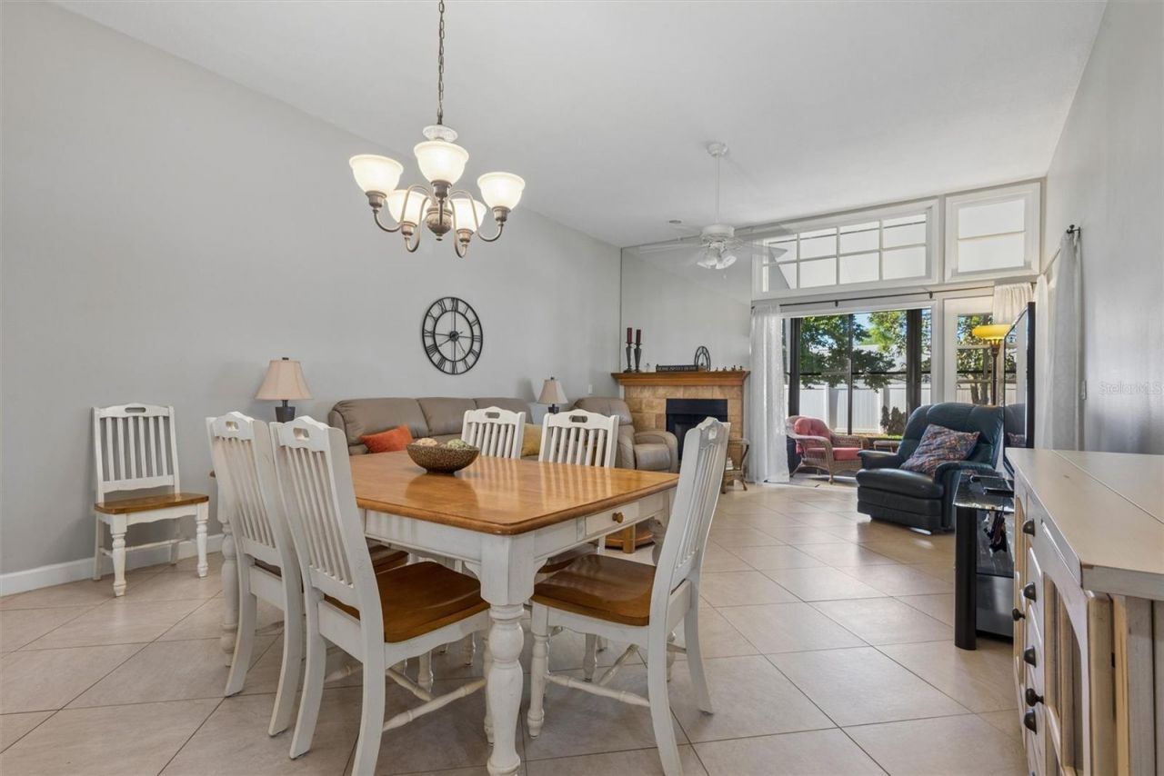 2910 Cottage Grove Court , Unit L4, Orlando, FL 32822 Photo