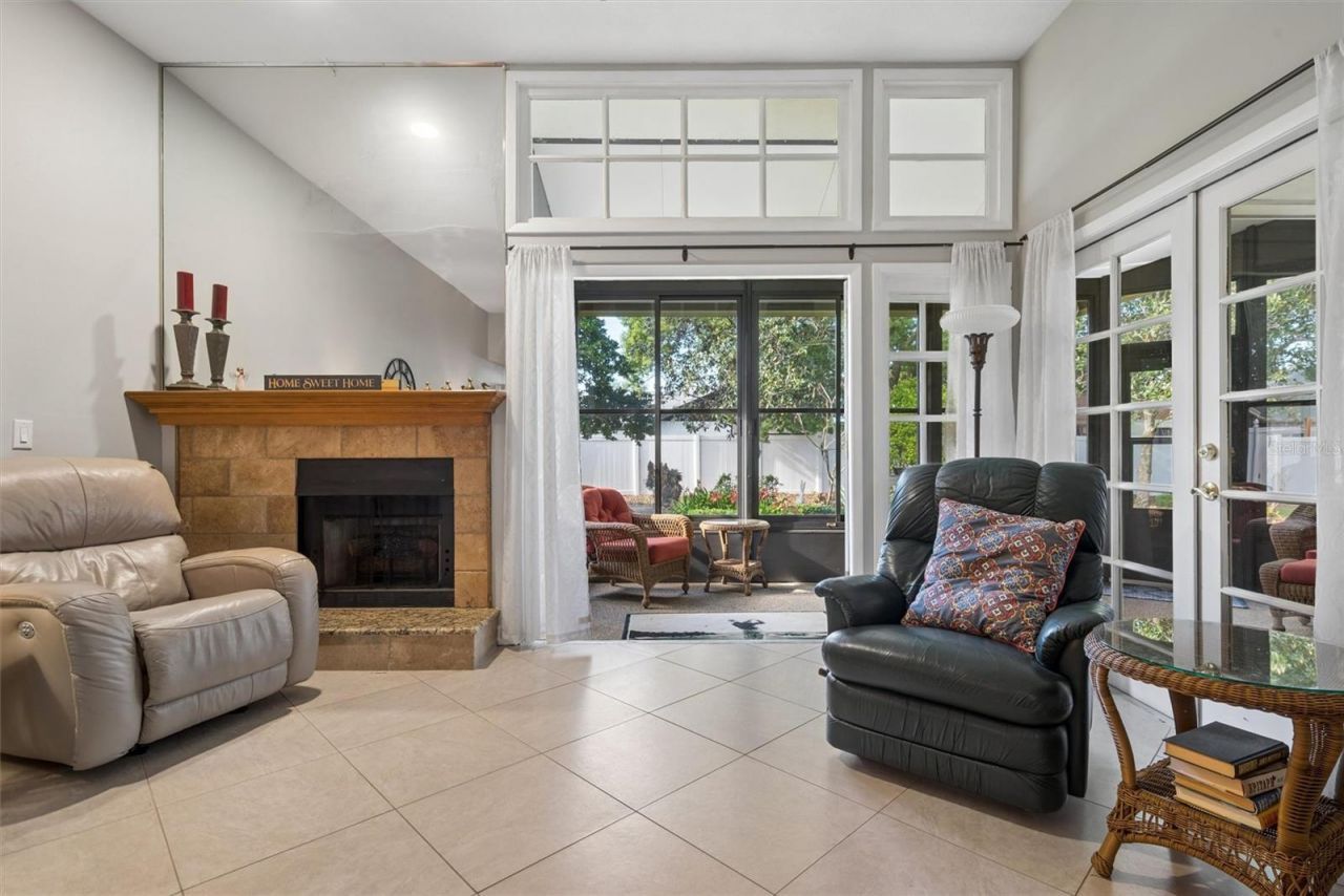 2910 Cottage Grove Court , Unit L4, Orlando, FL 32822 Photo