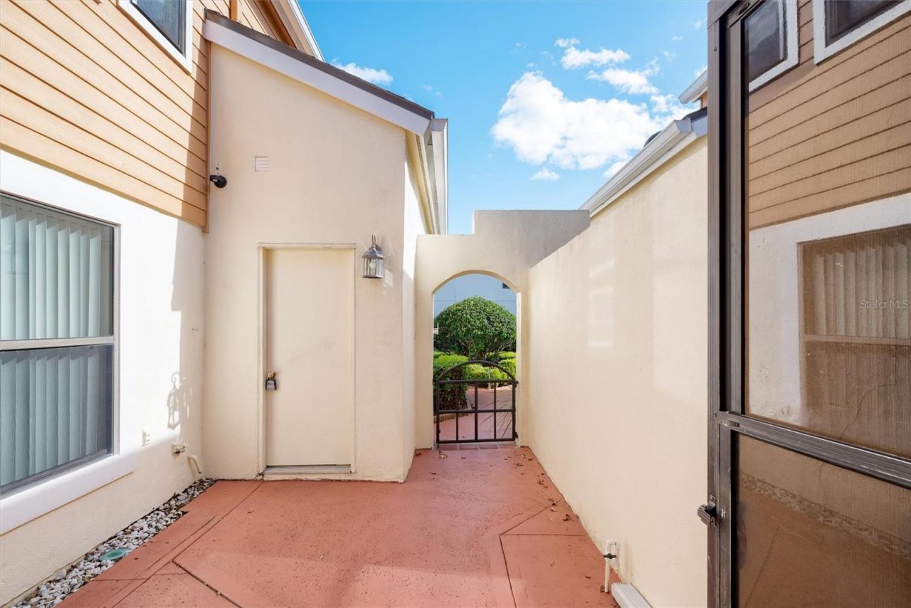 2910 Cottage Grove Court , Unit L4, Orlando, FL 32822 Photo