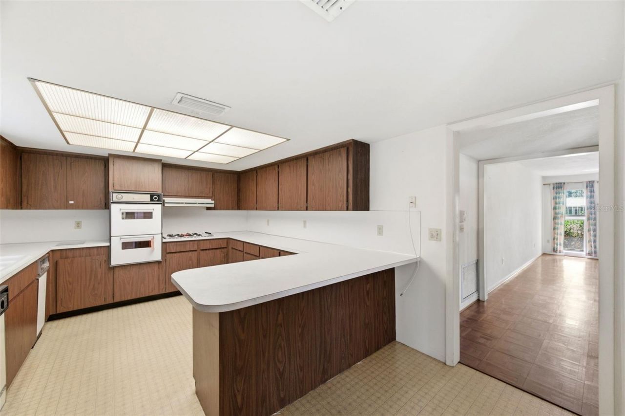 1451 Monticello Boulevard N, Saint Petersburg, FL 33703 Photo