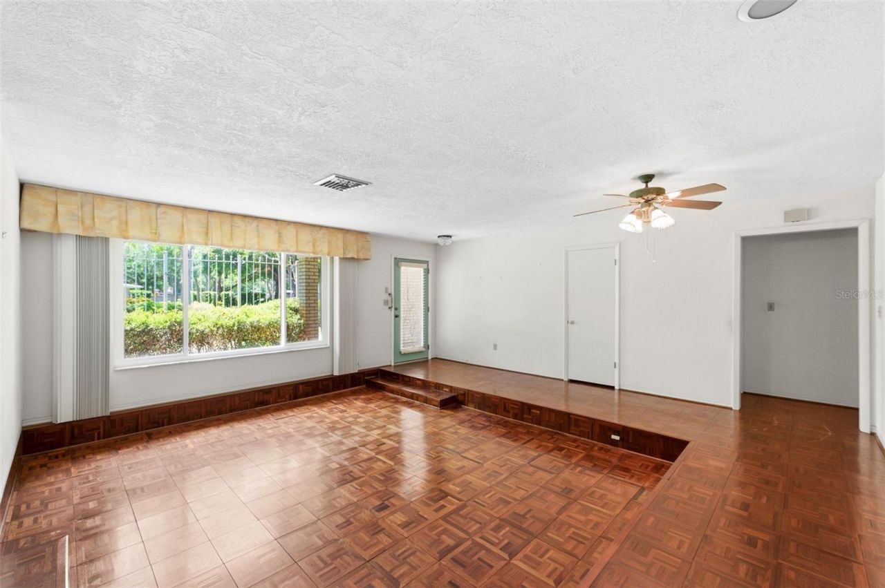 1451 Monticello Boulevard N, Saint Petersburg, FL 33703 Photo