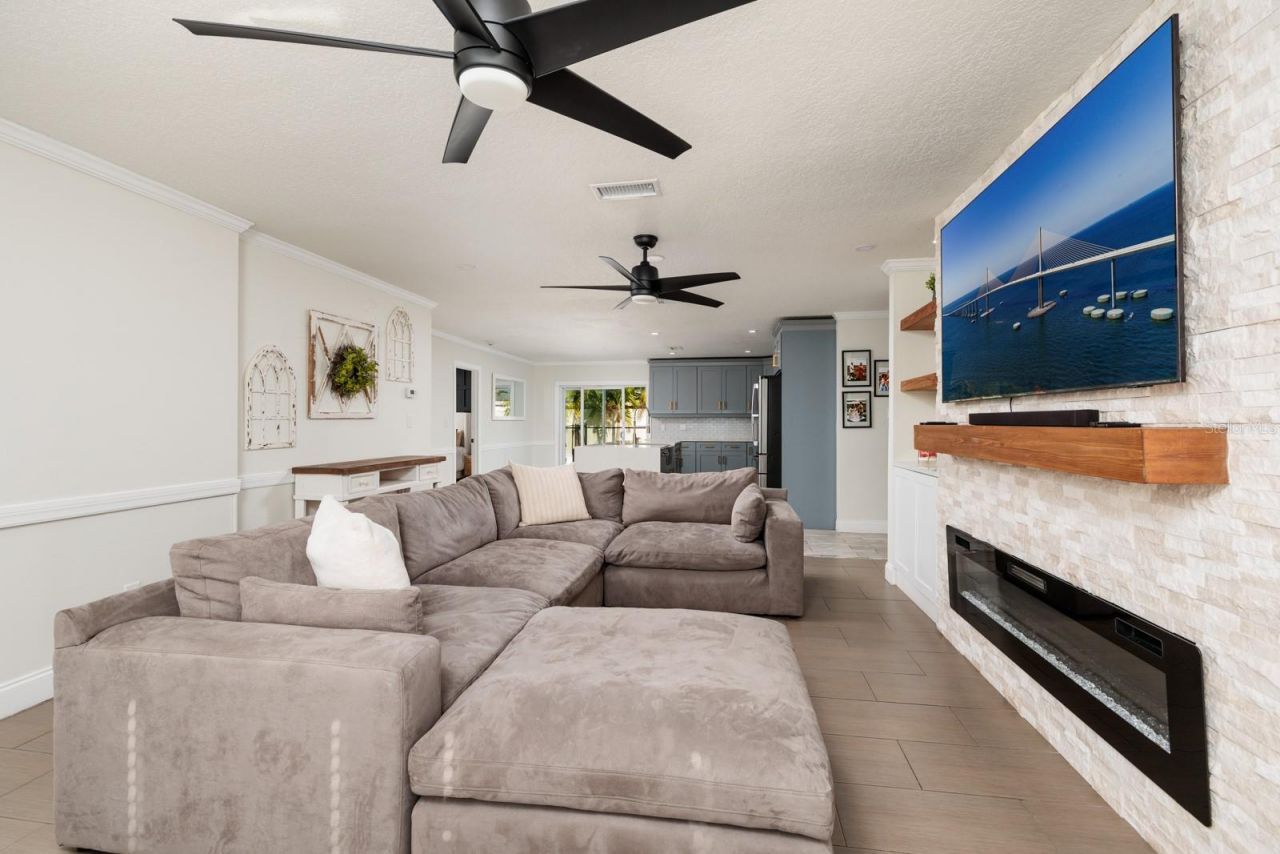 9481 Monica Drive, Seminole, FL 33777 Photo