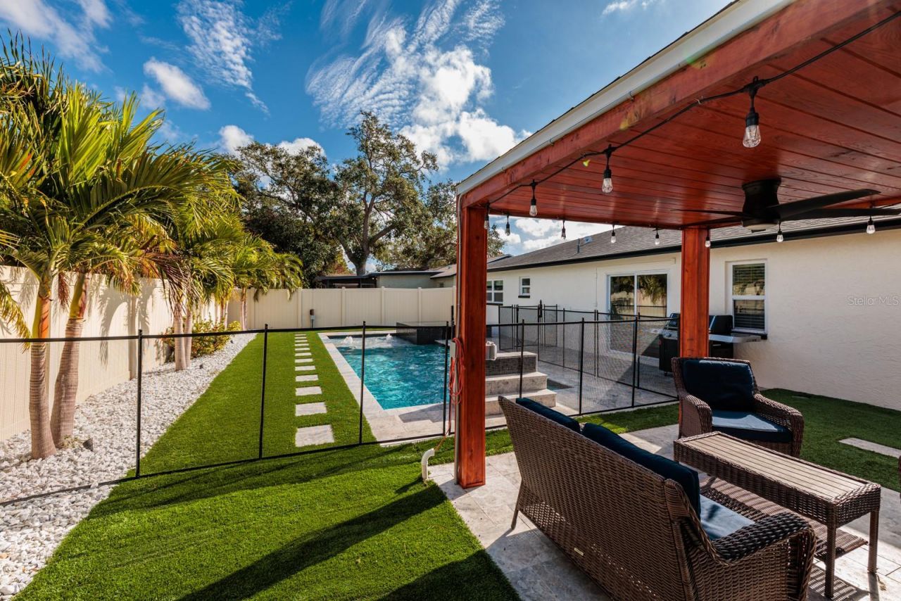 9481 Monica Drive, Seminole, FL 33777 Photo