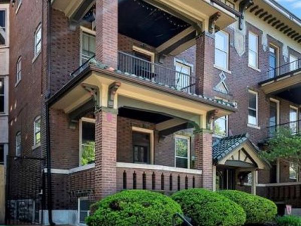 3548 Victor Street, Unit 2W, St Louis, MO 63104