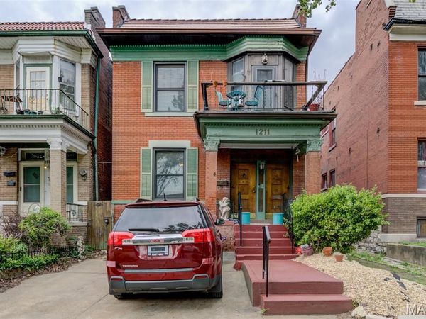 1211 Clara Ave. Avenue, St Louis, MO 63112