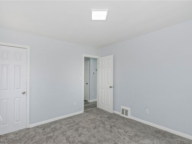 30025 Elgin Road, Wickliffe, OH 44092 Photo 17