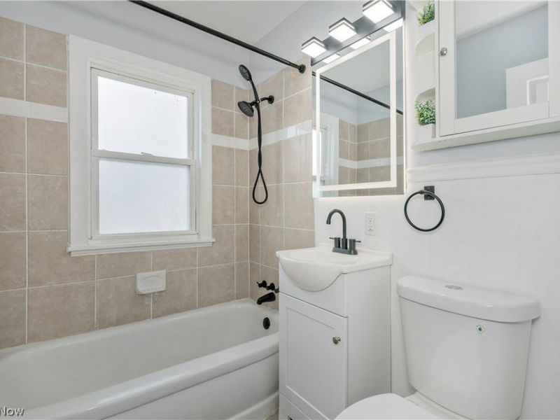 30025 Elgin Road, Wickliffe, OH 44092 Photo 18