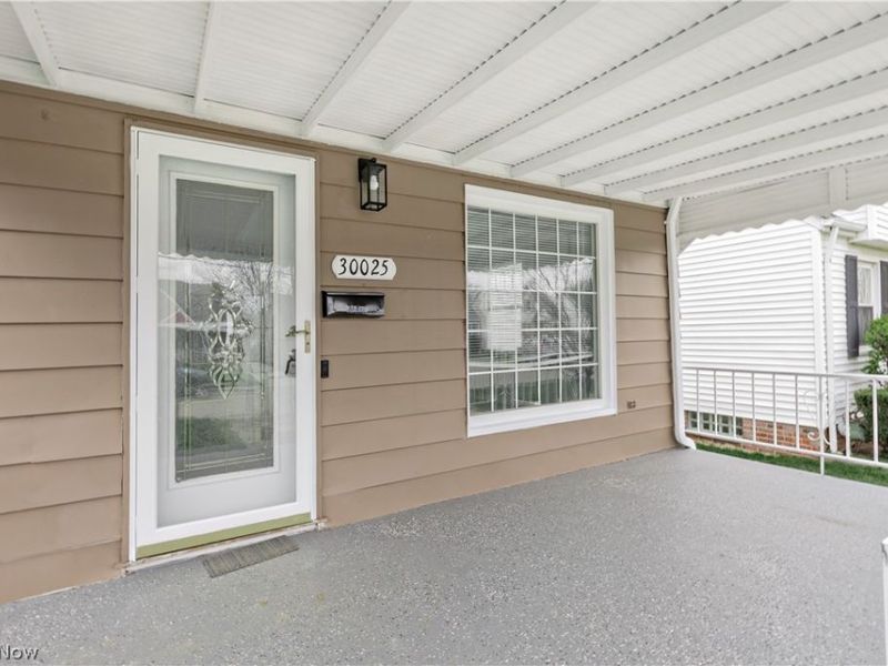 30025 Elgin Road, Wickliffe, OH 44092 Photo 2