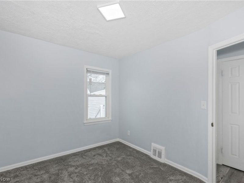 30025 Elgin Road, Wickliffe, OH 44092 Photo 22