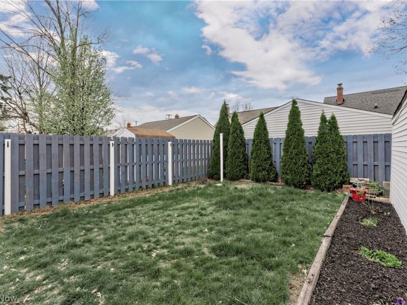 30025 Elgin Road, Wickliffe, OH 44092 Photo 38