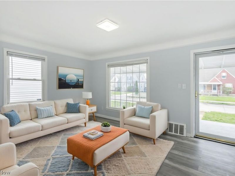 30025 Elgin Road, Wickliffe, OH 44092 Photo 4