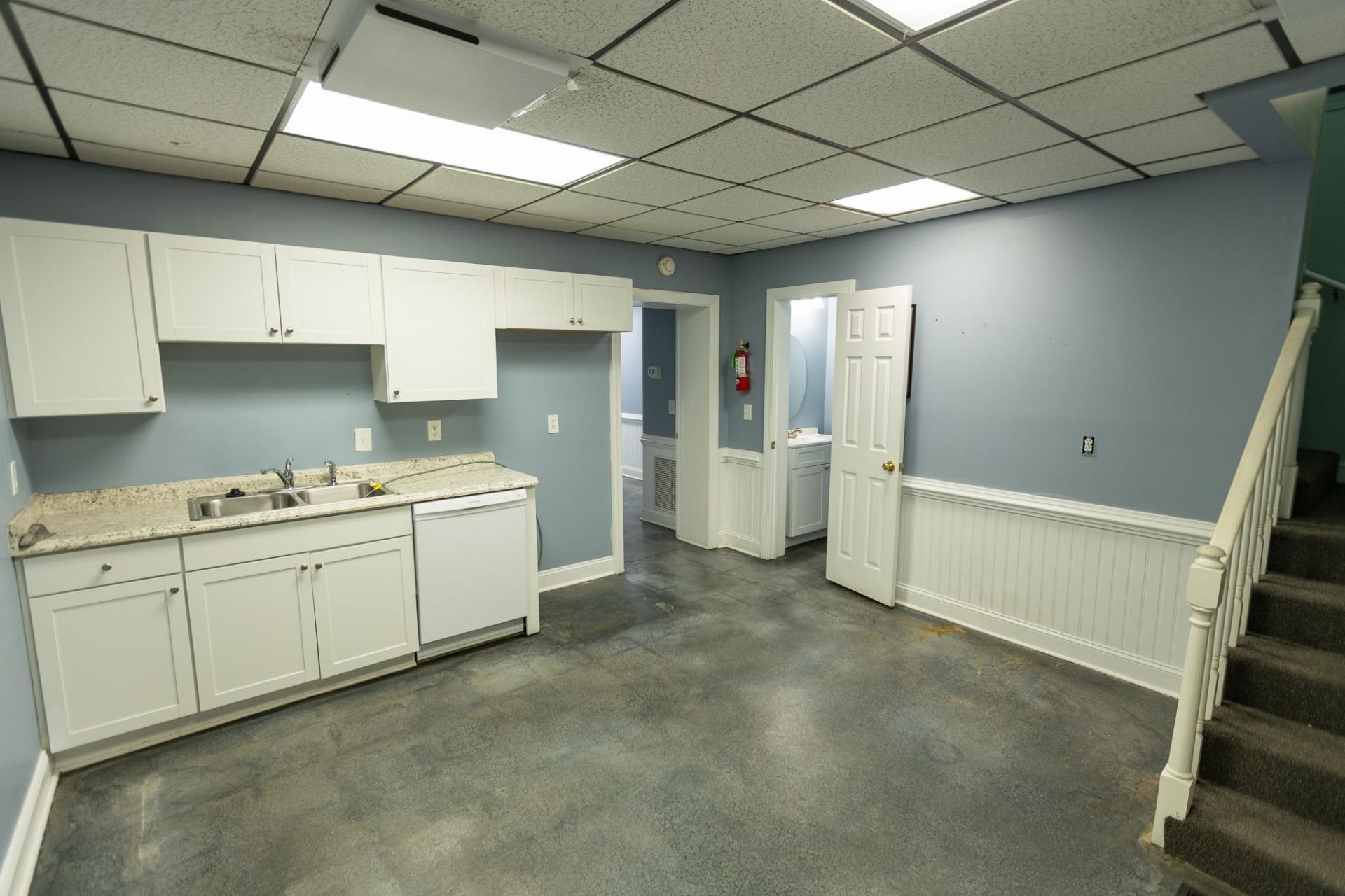 128 Atlantic Ave.  Photo 31