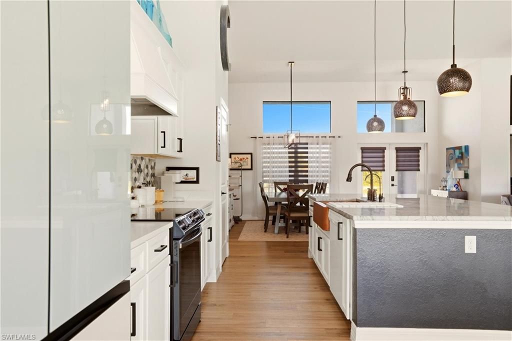 1512 NE 33rd St, Cape Coral, FL 33909 Photo