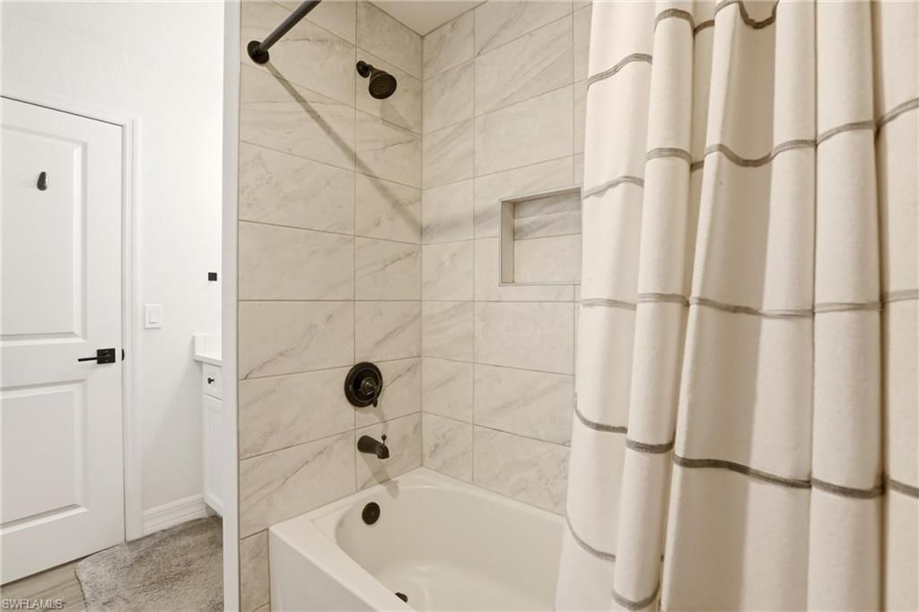 1512 NE 33rd St , Cape Coral, FL 33909 Photo