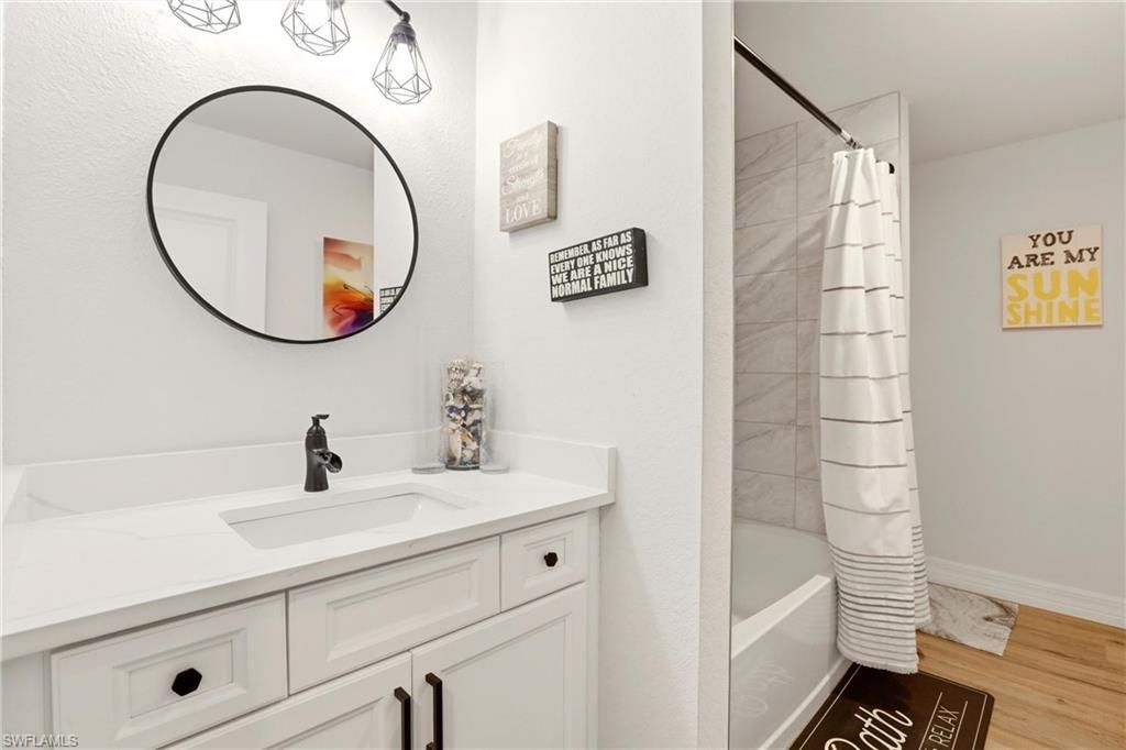 1512 NE 33rd St, Cape Coral, FL 33909 Photo