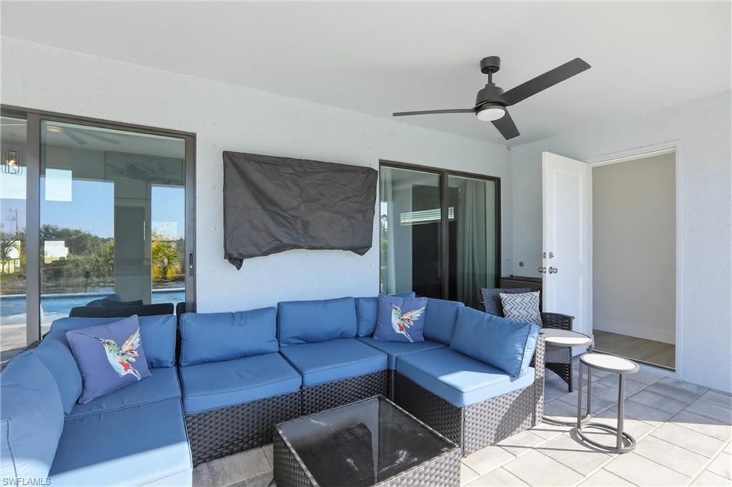 1512 NE 33rd St, Cape Coral, FL 33909 Photo