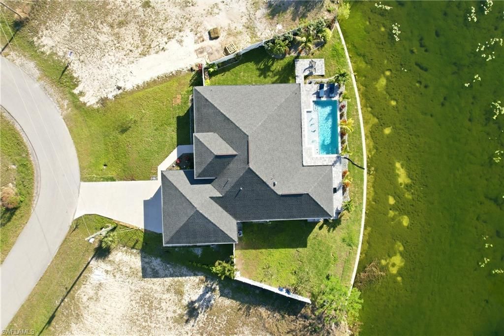 1512 NE 33rd St, Cape Coral, FL 33909 Photo