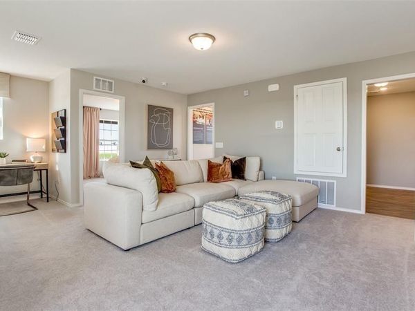 313 Hopson Street, Van Alstyne, TX 75495