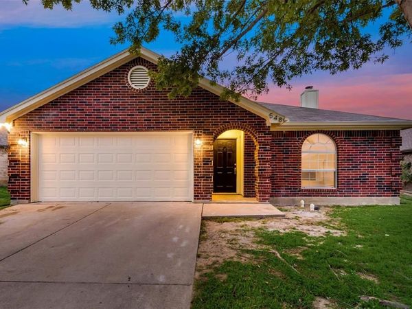 548 Asbury Drive, Saginaw, TX 76179