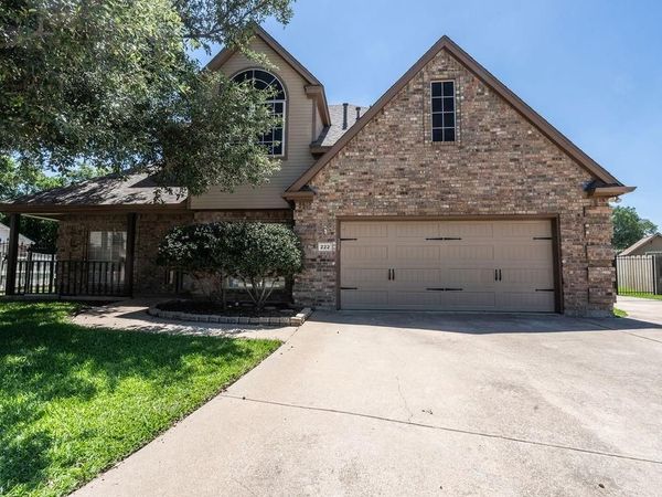 222 San Jacinto Court, Keller, TX 76248