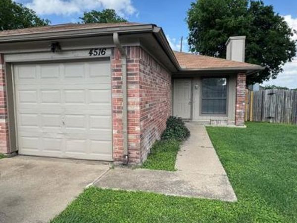 4516 Spinnaker Court, Fort Worth, TX 76135