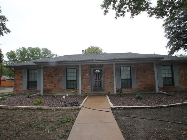 961 Mossvine Drive, Plano, TX 75023