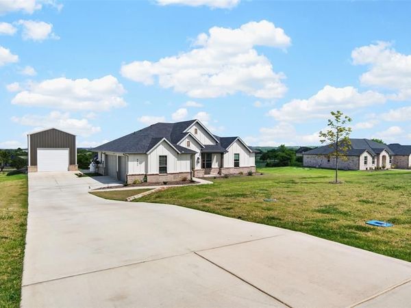 8860 Prather Road, Springtown, TX 76082
