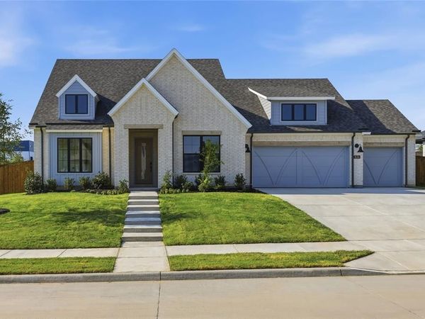 826 Feathergrass Court W, Haslet, TX 76052