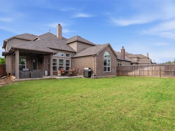 2461 Kingsgate Drive, Little Elm, TX 75068