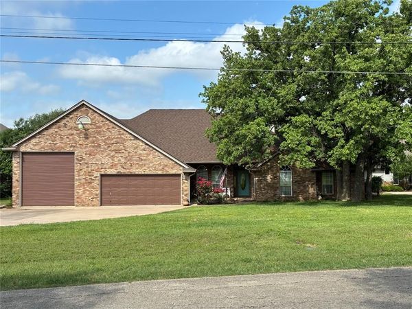 1408 Island Village Court, Granbury, TX 76048