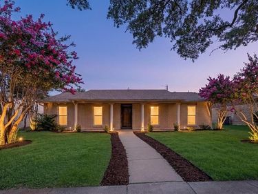 8515 Baumgarten Drive, Dallas, TX 75228