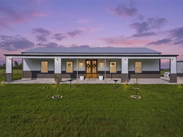 151 Kasberg Road, Leroy, TX 76654