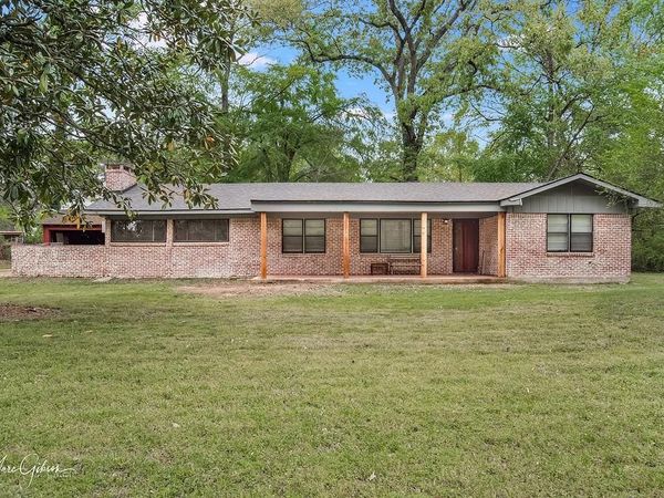 743 Lincoln Drive, Shreveport, LA 71107