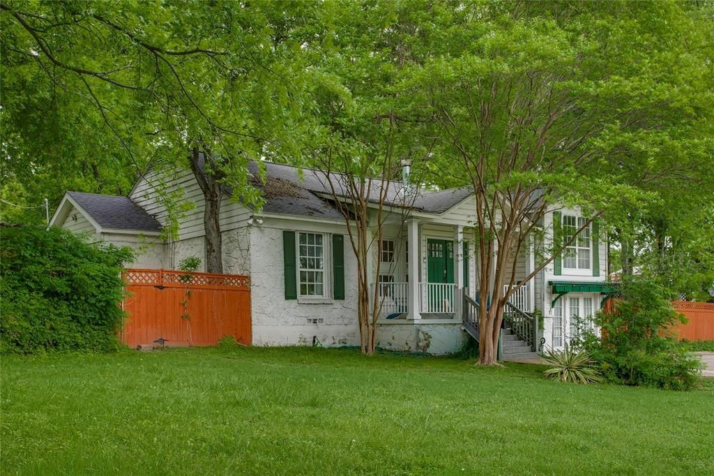 7015 E Grand Avenue, Dallas, TX 75223 Main Photo