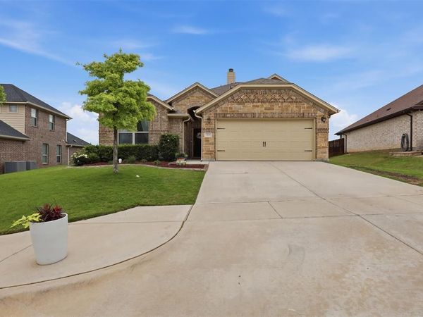 3017 Ridgemont Court, Weatherford, TX 76086
