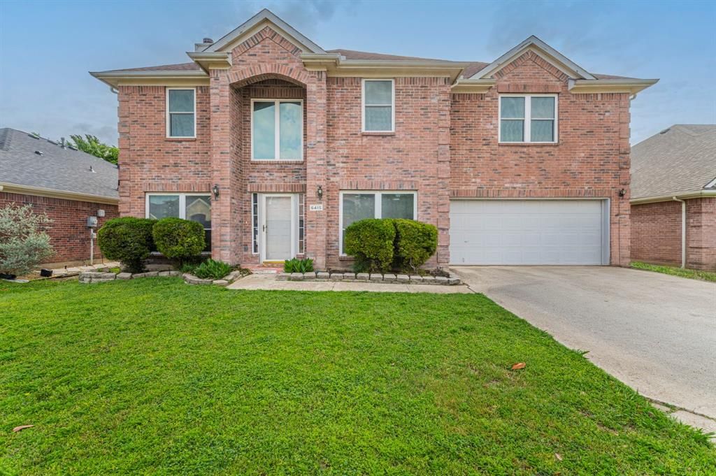 6415 Viking Trail, Arlington, TX 76001 Main Photo