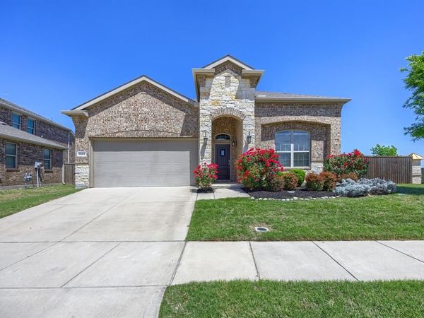 1307 Surrey Street, Melissa, TX 75454