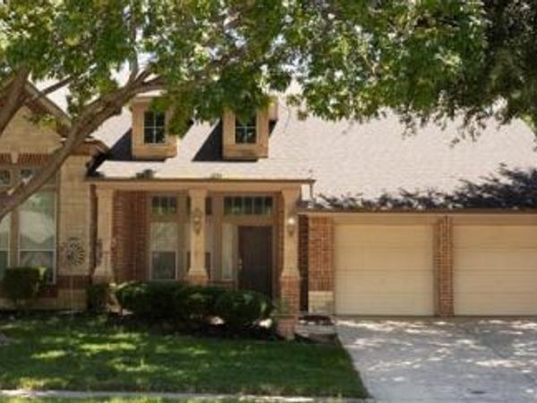 6864 Cape Cod Drive, Grand Prairie, TX 75054