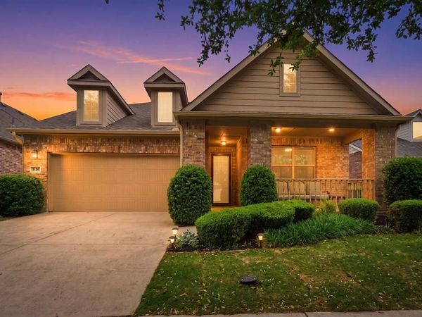 1308 Isabella Lane, Savannah, TX 76227