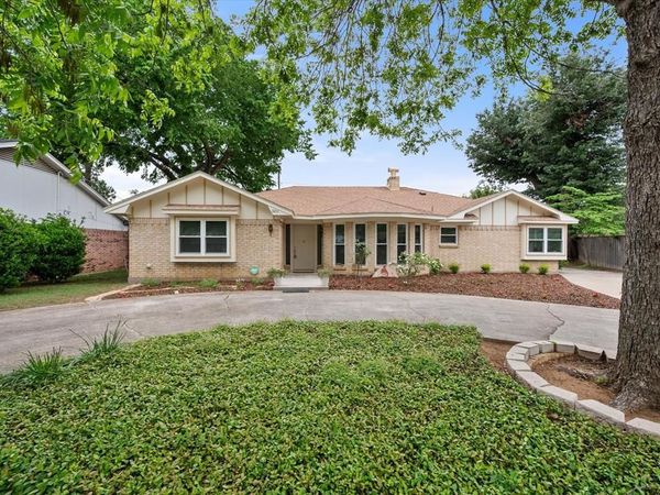 3211 Vernon Drive, Arlington, TX 76015