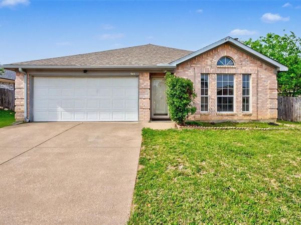 945 Tennessee Trail, Arlington, TX 76017